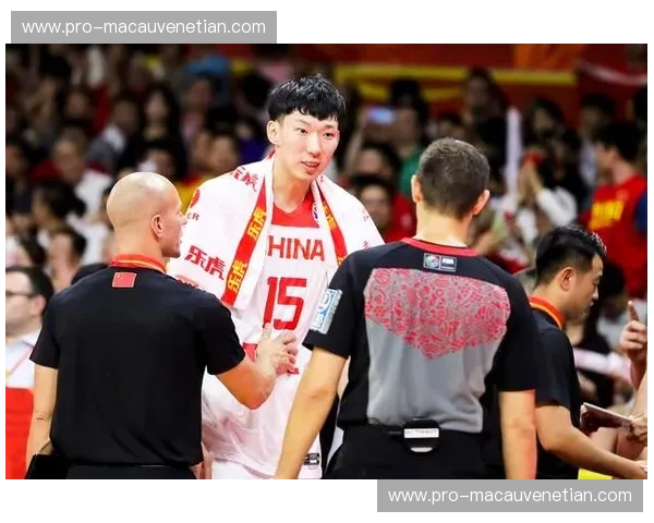 巅峰对垒，不只是胜负：辽宁与佛山的“篮球江湖”到底藏着多少深意？